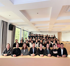 2022年11月18日，ob电竞集团《财务规范及人力资源管理指导》培训如期在常商学院二楼培训室举行。本次课程由《财务日常操作规范培训》和《非人力资源经理的人力资源管理培训》两部分组成，55名集团中高管理层参加了本次培训。