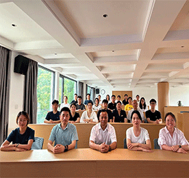 六月沧浪卷清雪，分明江山人在旦夕。2023年6月，常商学院贯彻“培养卓越人才，打造学习型企业”的使命，开展多项培训活动。