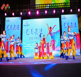 9月29日，武进区第十一届市民艺术节——“艺美武进 民星大舞台”才艺大赛海选、复赛在武进人民商场盛大举办。本次活动由中共武进区委、武进区人民政府主办，区文体广旅局主办，区融媒体中心、区文化馆、江苏潮尚文化传媒有限公司承办。