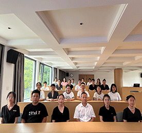 金井梧桐秋叶黄，珠帘不卷夜来霜。2023年9月，常商学院贯彻“培养卓越人才，打造学习型企业”的使命，开展多项培训活动。