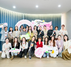 为了让ob电竞集团全体女性员工，能够感受到节日的快乐，3月8日，公司为每一位女性员工送上专属的节日礼物和祝福，以感谢她们对ob电竞的辛勤付出。